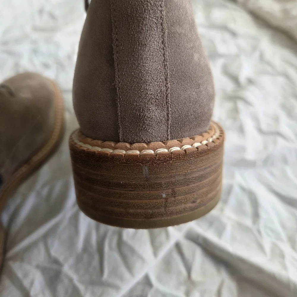 Vince Women's Cabria Suede Lace Up Ankle Boot Almond Toe Sz 7.5 - Picture 7 of 13